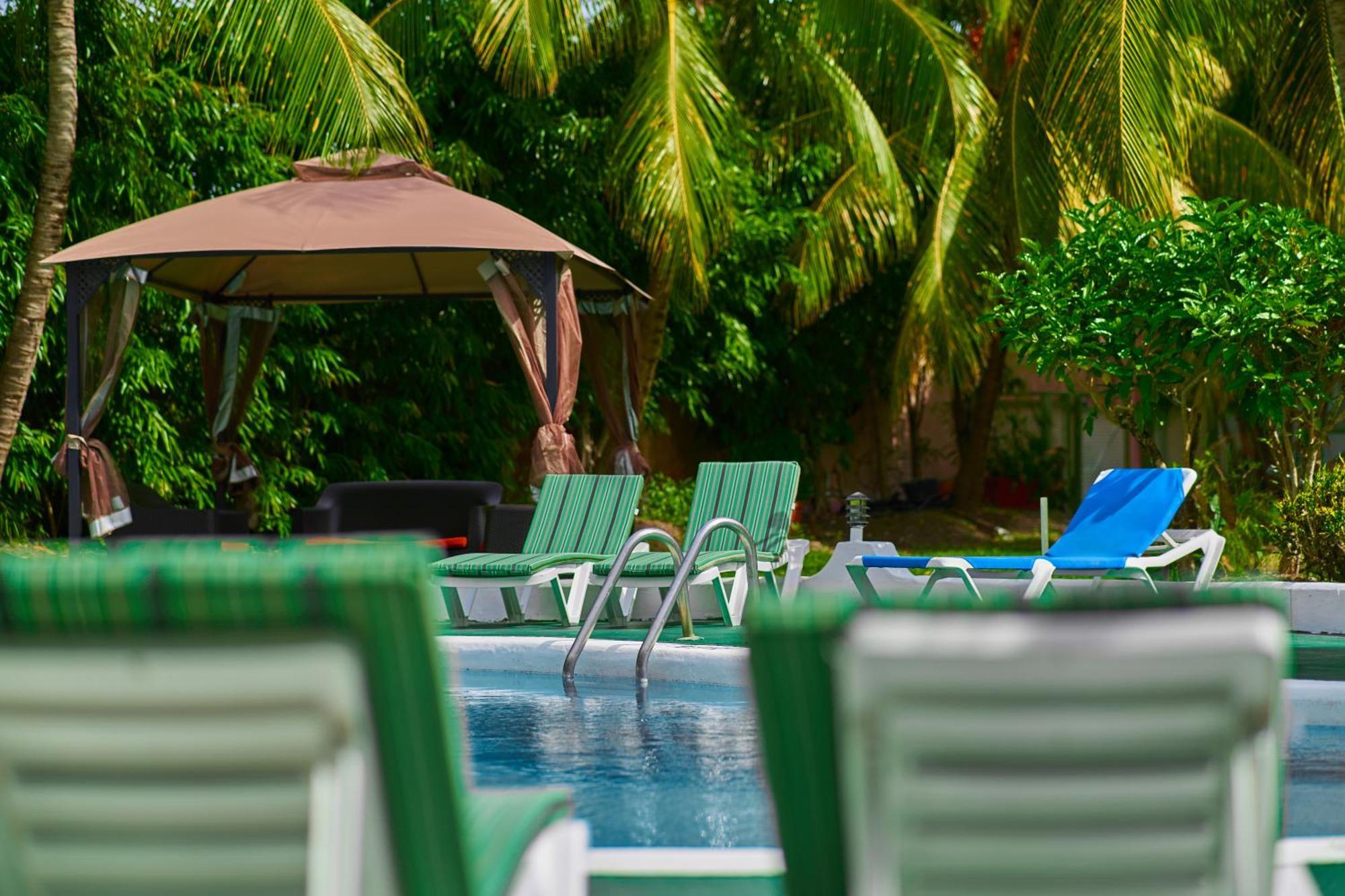 Sunbay Hotel Christ Church Exterior foto