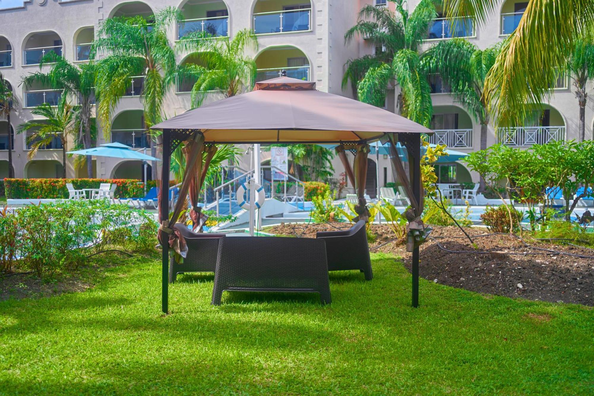 Sunbay Hotel Christ Church Exterior foto